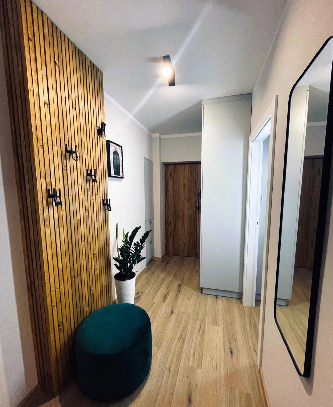 Mr Home Apartments - Mogilska คราคูฟ ภายนอก รูปภาพ